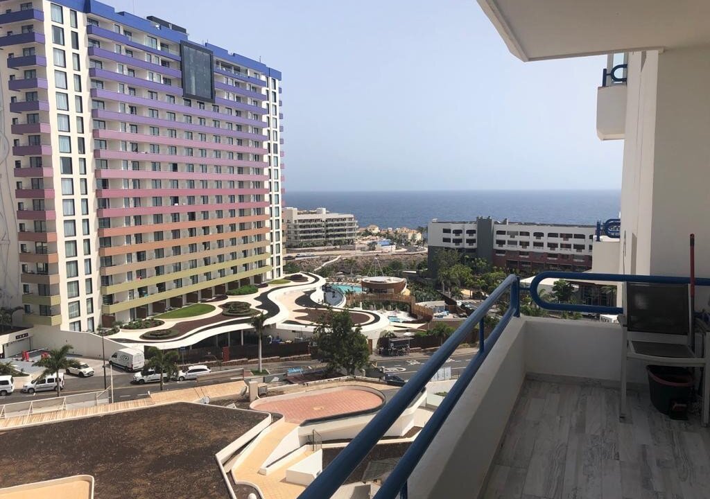 2 bed 1 bath 6th floor Apartment Playa Paraiso - Callao Salvaje Tenerife Spain