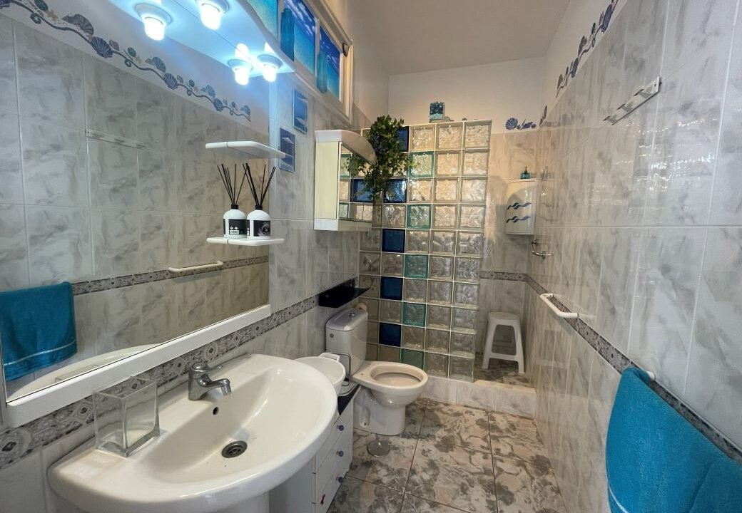 Bathroom 2