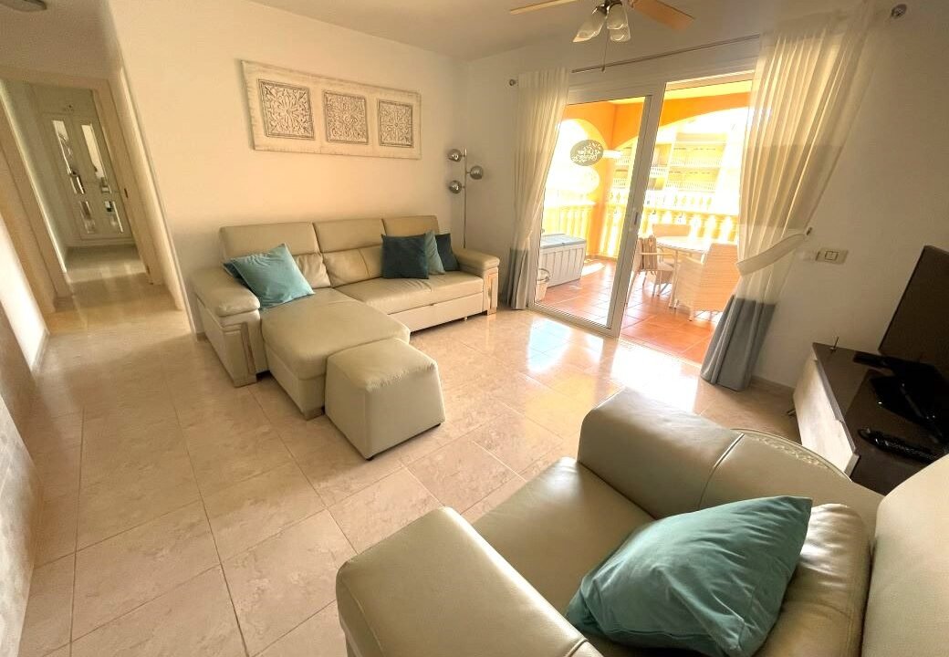 Lounge 3